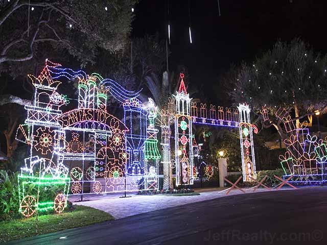 Christmas Lights In Jupiter 2022 Jupiter & Palm Beach Gardens Christmas Lights - Echo Fine Properties