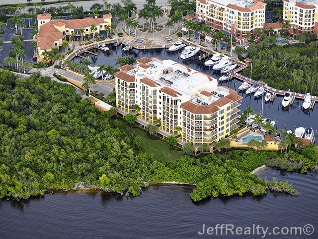 The Pointe - Jupiter Yacht Club