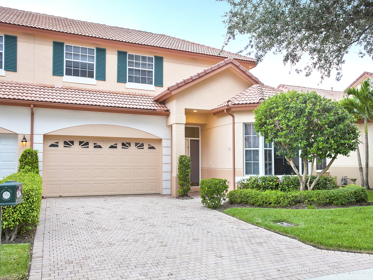 124 Spyglass Way