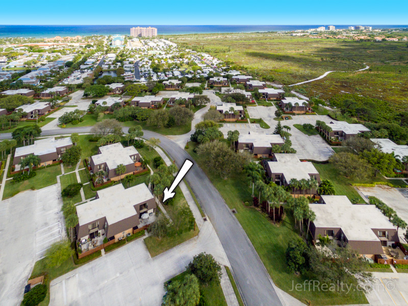 2033 20th Court The Lakes at The Bluffs Homes For Sale Jupiter