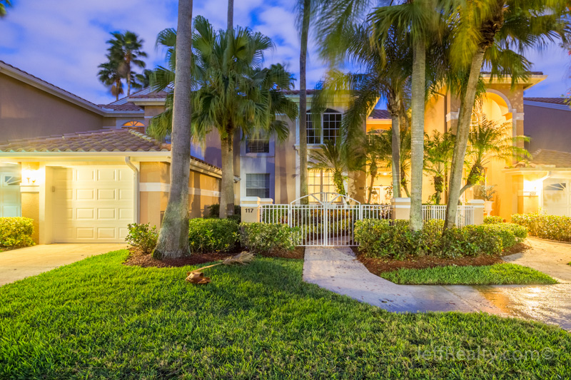 117 Legendary Circle Legends at PGA National Homes For Sale Palm