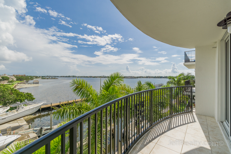 2700 N Federal Highway #401 | Front Balcony View | Peninsula On The Intracoastal | Boynton Beach